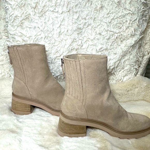 Dolce Vita Shoes - New Dolce Vita Martey H2O Boot in Taupe Suede Size 9.5
